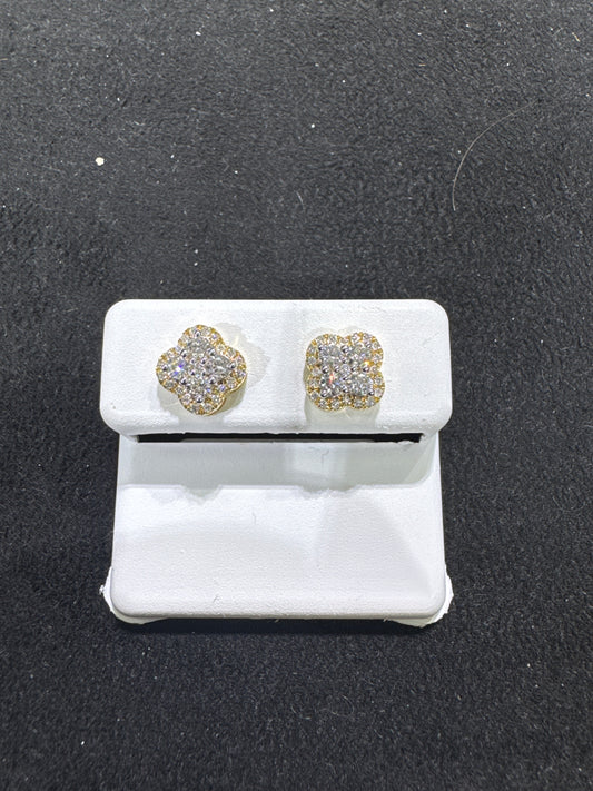 Clover Gold and Diamond Earrings